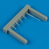 F1M2 Pete Pitot Tube & Tie Rods Hasegawa - Image 1